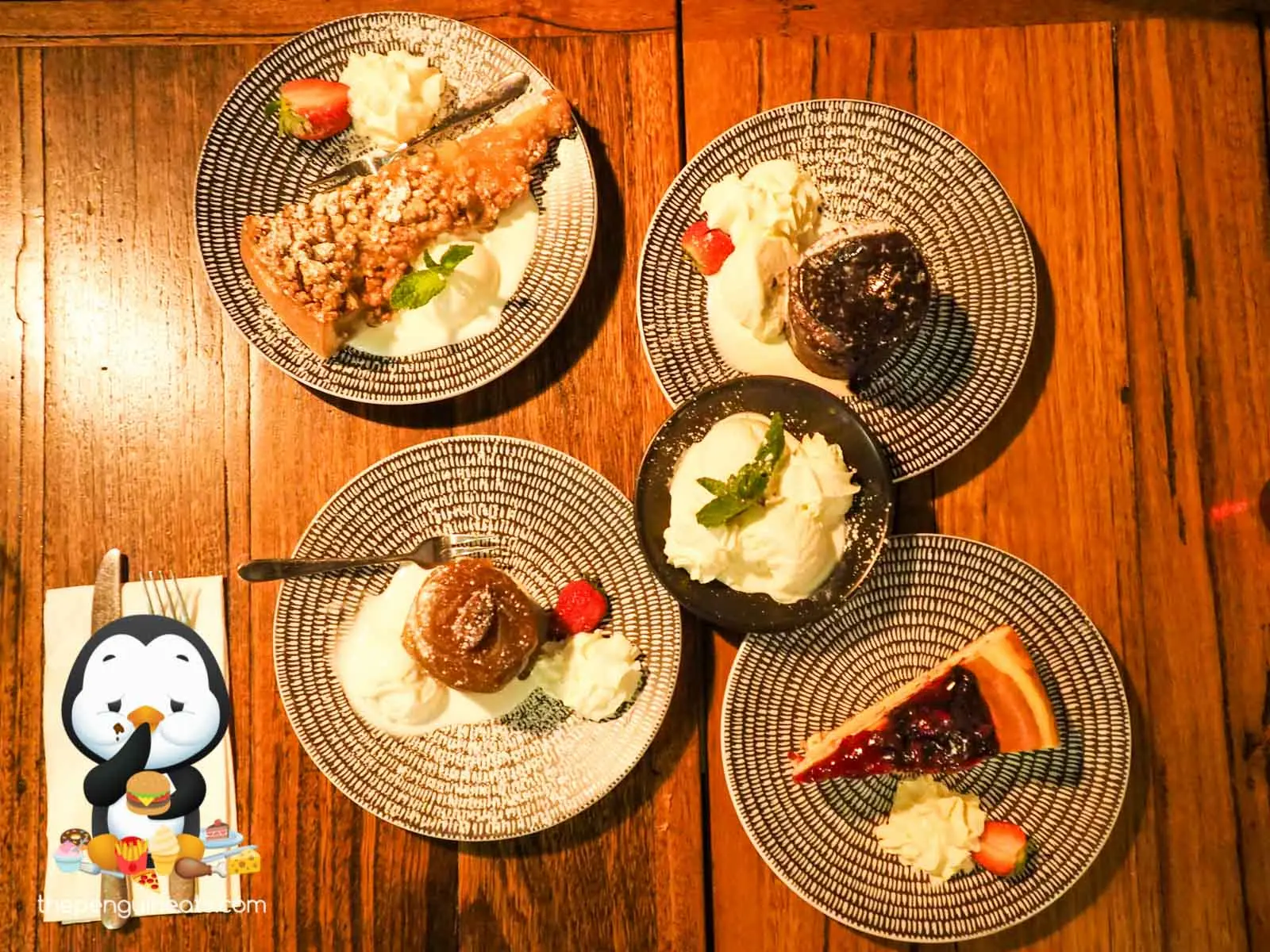 Vault Cafe Bar Restaurant — photo 16