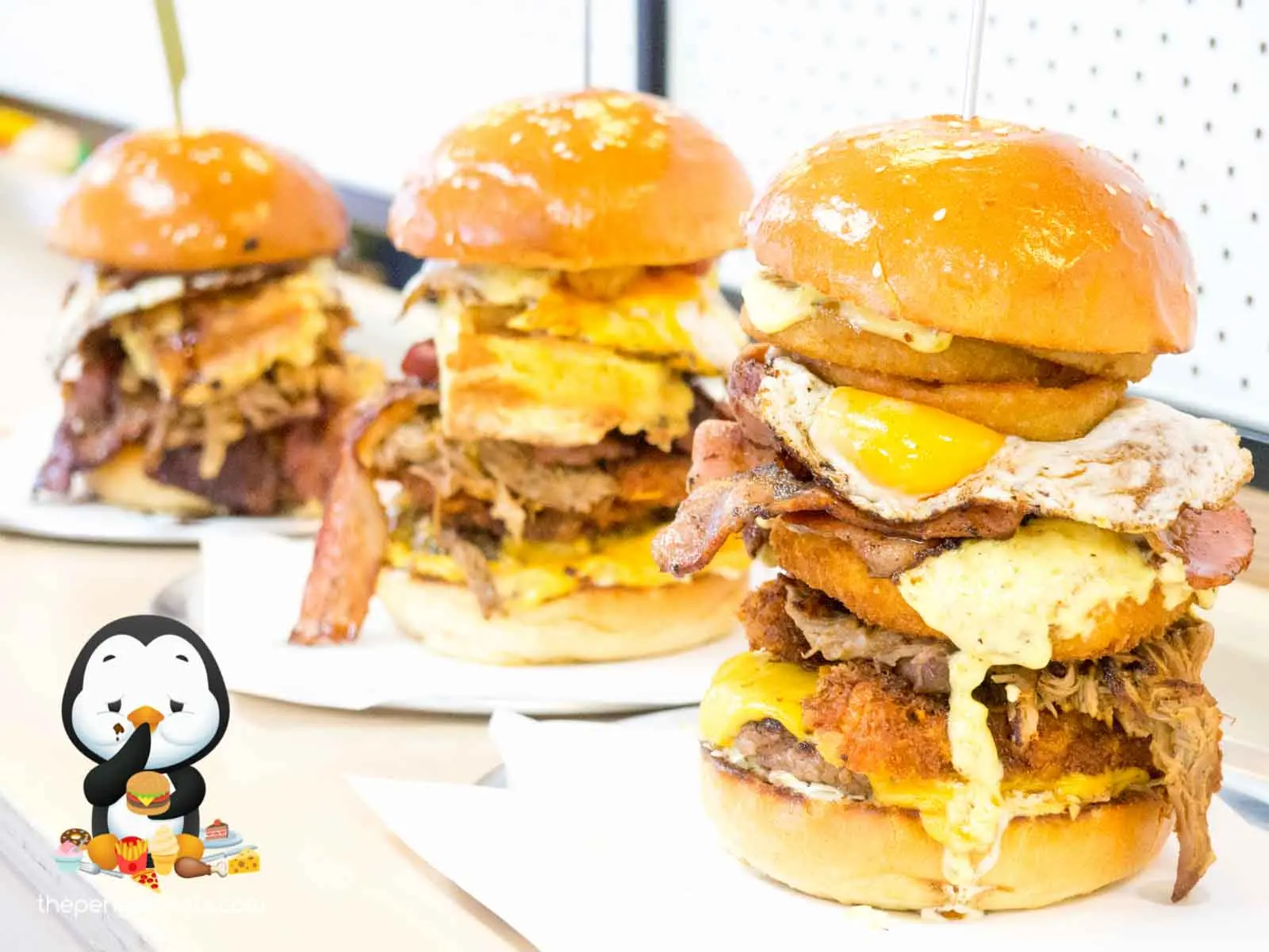 Heroes Burger Diner — photo 8