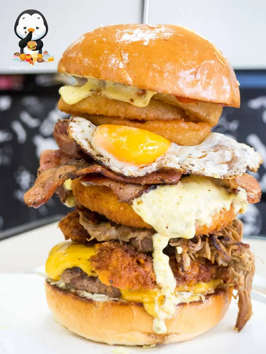 Heroes Burger Diner — photo 2