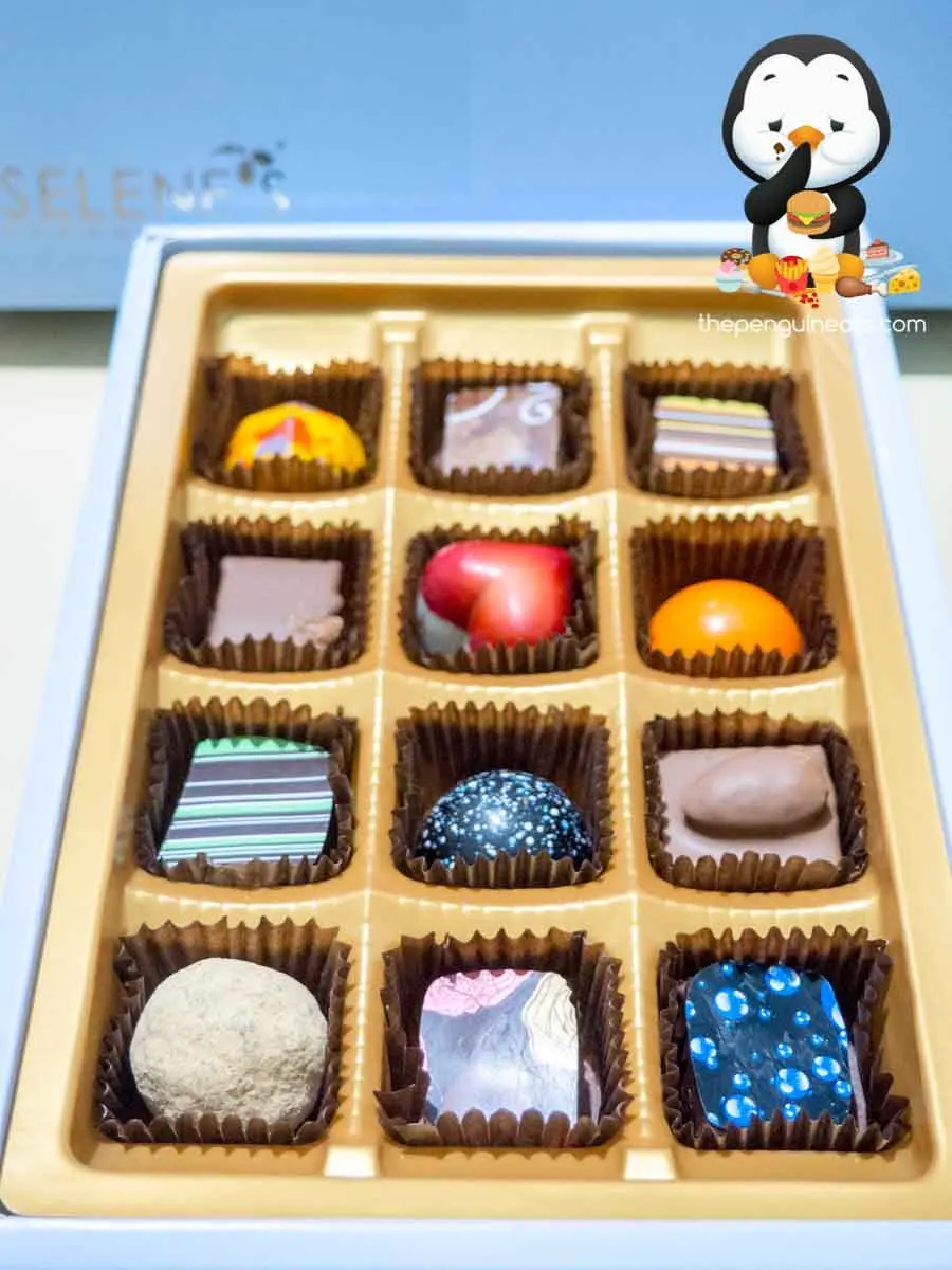 Selene's Chocolate Bar — photo 11